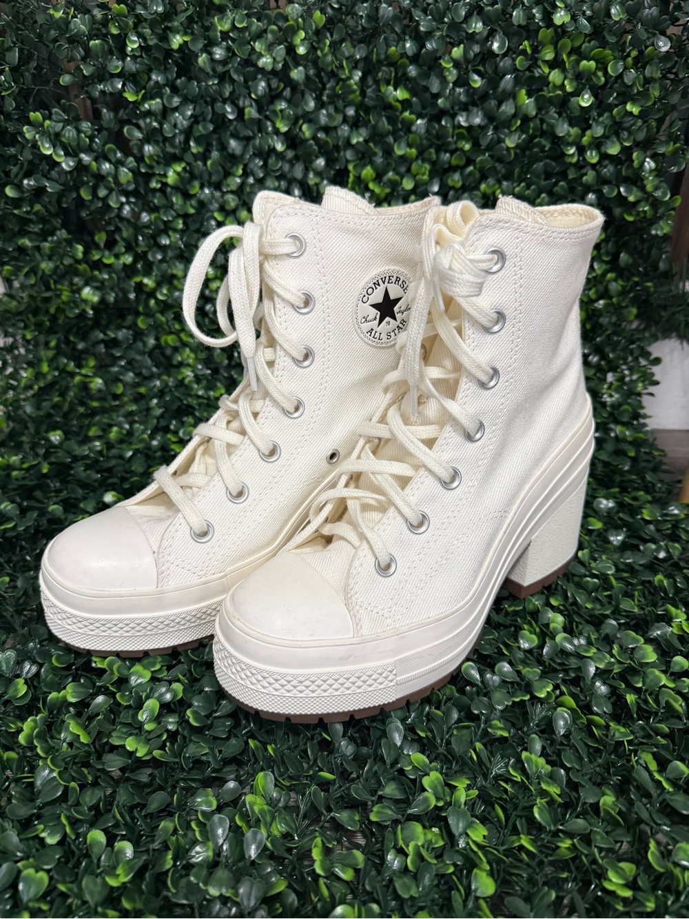 Converse Cream High-Top Platform Lace-Up Boots